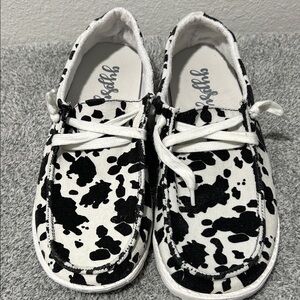 Stylish Black and White shoes